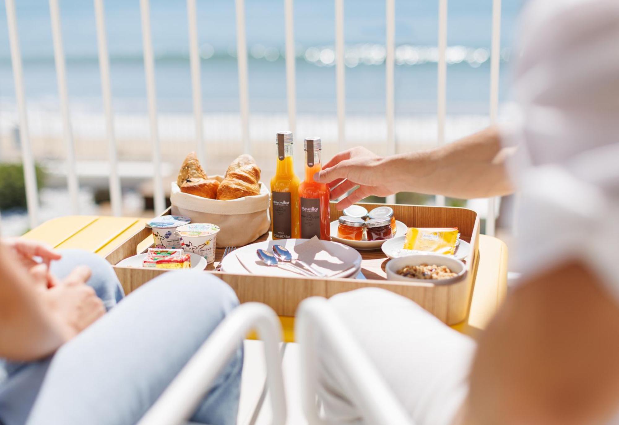 Belle Vue Hotel Cavalaire-sur-Mer Luaran gambar
