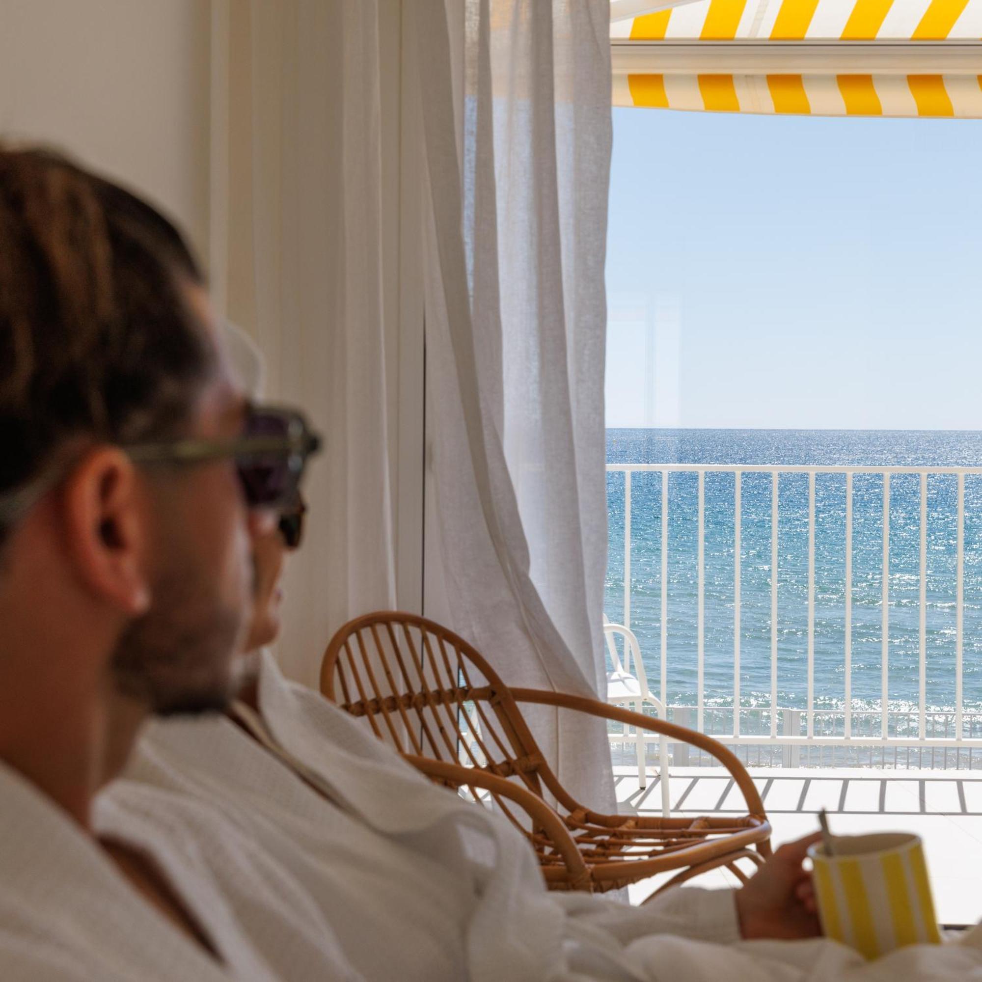 Belle Vue Hotel Cavalaire-sur-Mer Luaran gambar